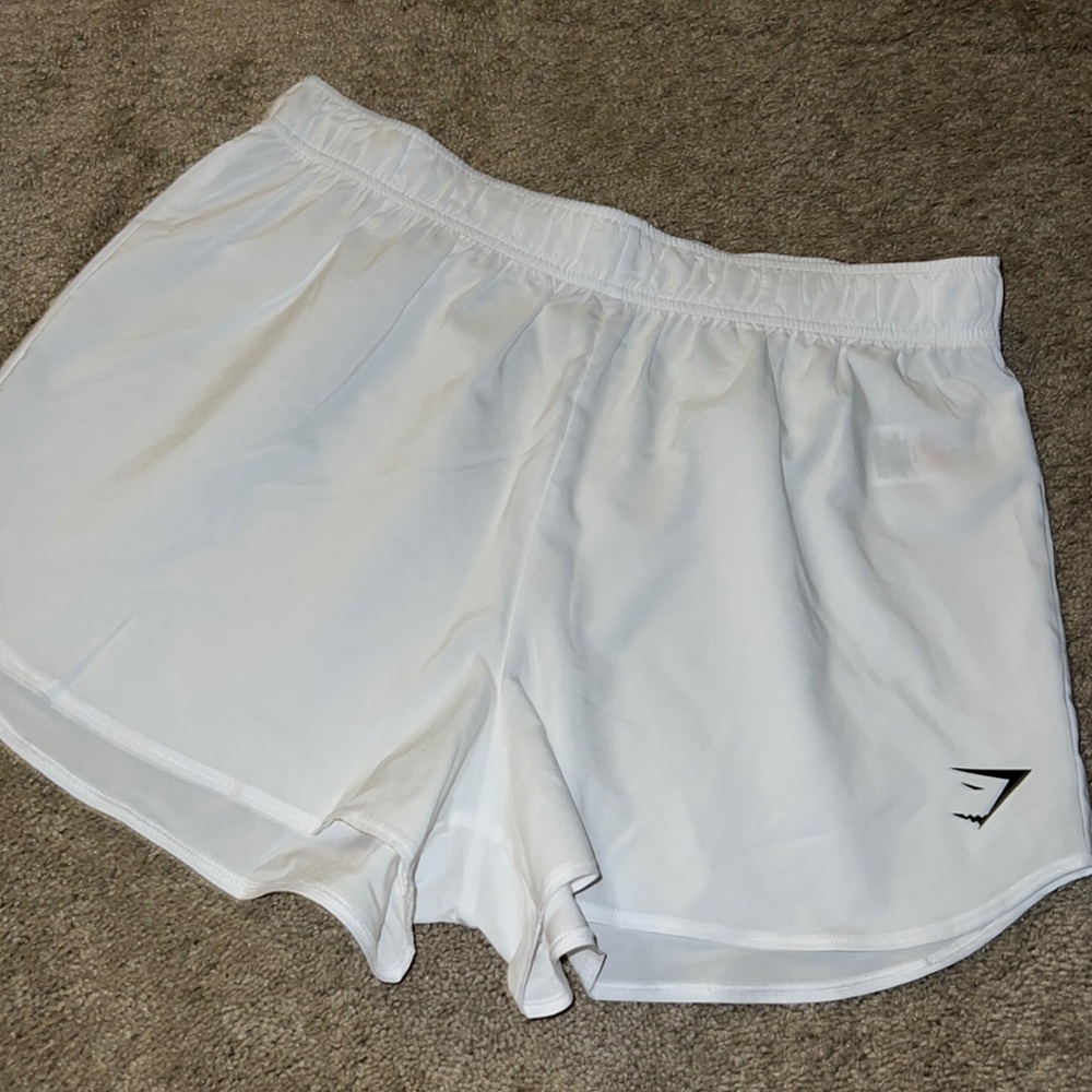 never worn because they didnt fit